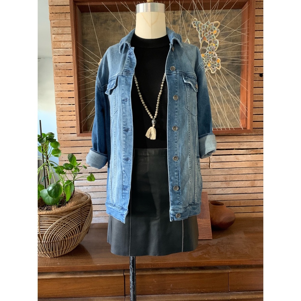 Vince. Black Leather Mini Skirt